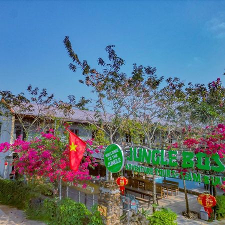 Jungle Boss Travel Lodge Фонгня Экстерьер фото