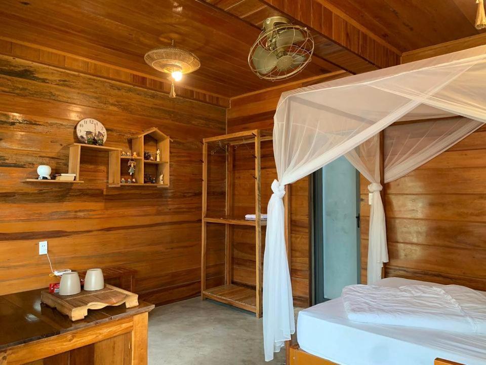 Jungle Boss Travel Lodge Фонгня Экстерьер фото
