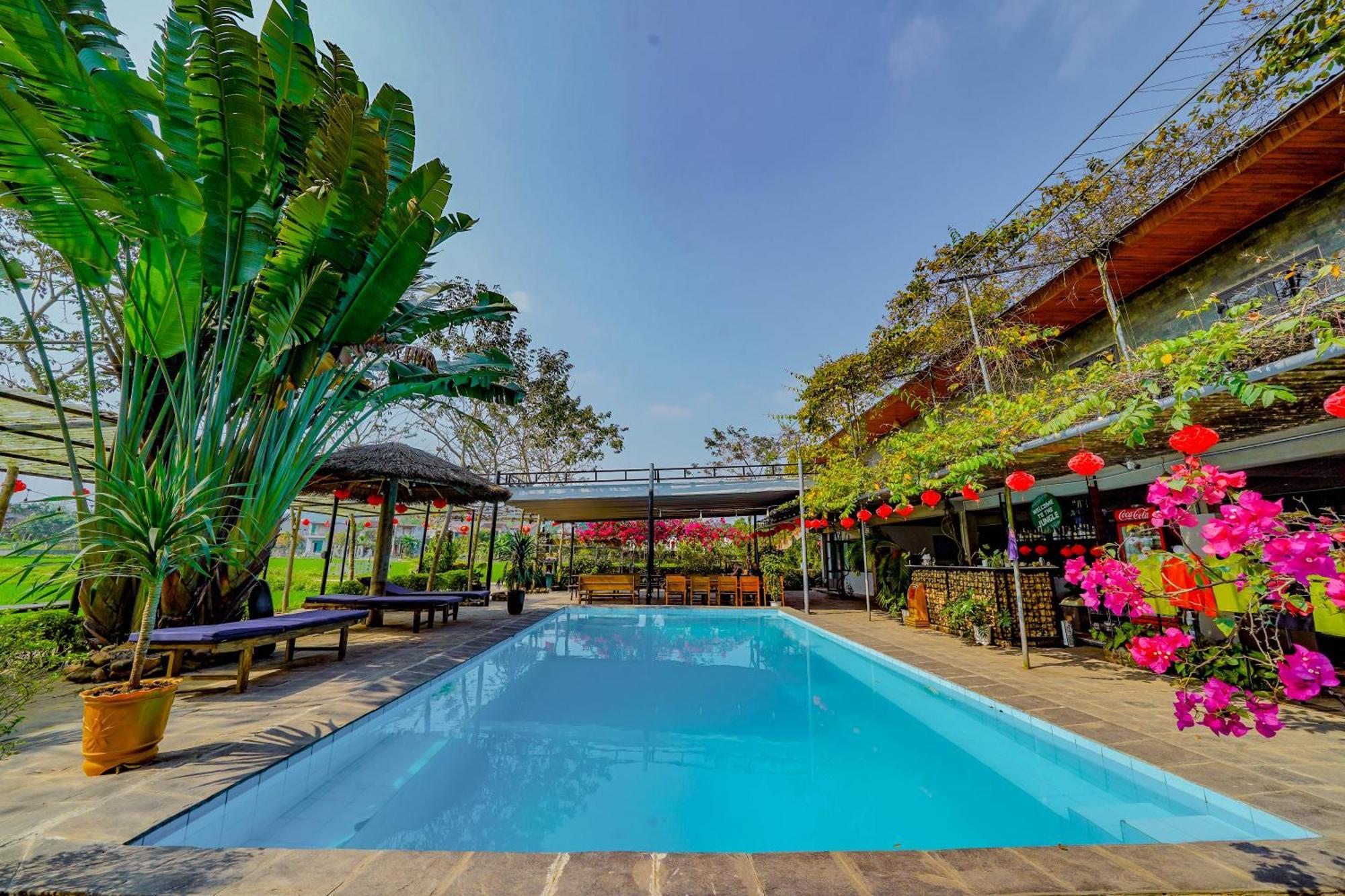 Jungle Boss Travel Lodge Фонгня Экстерьер фото